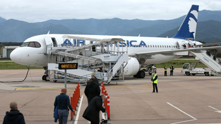 France Is on the Brink of Banning Domestic Short-Haul Flights